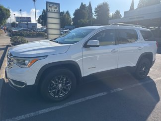 Used 2018 GMC Acadia SLT w/ LPO, Floor Liner Package image 1