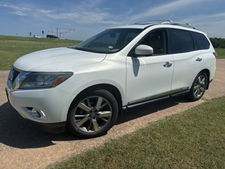 Used 2014 Nissan Pathfinder Platinum w/ Platinum Premium Package image 1