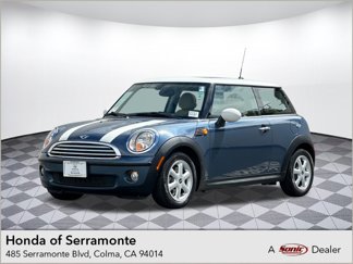 Used 2010 MINI Cooper Hardtop image 1