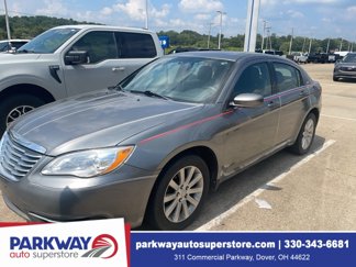 Used 2011 Chrysler 200 Touring image 1