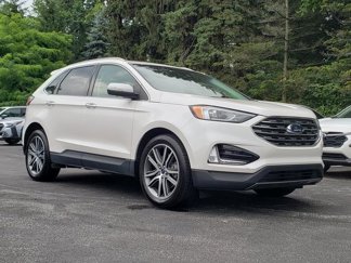 Used 2019 Ford Edge Titanium image 1
