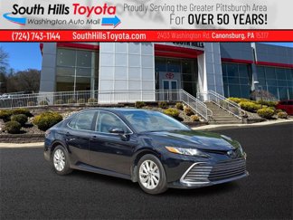 Certified 2022 Toyota Camry LE image 1