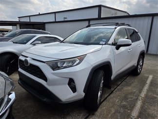Used 2019 Toyota RAV4 XLE Premium image 1