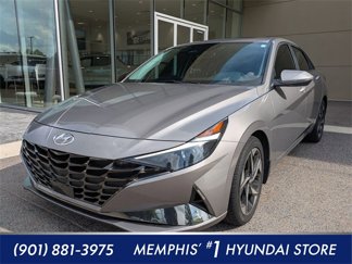 Used 2022 Hyundai Elantra SEL w/ Convenience + Premium Package image 1