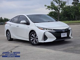 Used 2017 Toyota Prius Prime Premium image 1