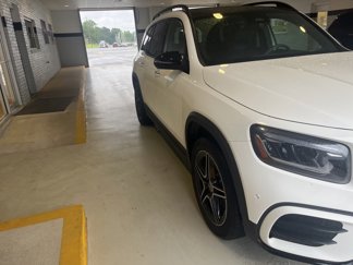 Certified 2024 Mercedes-Benz GLB 250 image 1