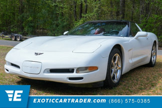Used 2004 Chevrolet Corvette Coupe w/ Roof Package image 1