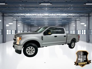Used 2022 Ford F250 XLT image 1