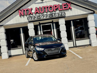 Used 2019 Hyundai Accent SE image 1