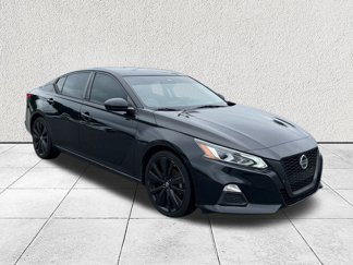 Used 2021 Nissan Altima 2.5 SR image 1