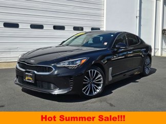 Used 2018 Kia Stinger Premium image 1
