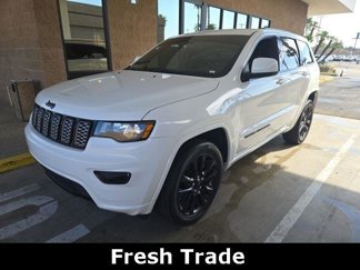 Used 2018 Jeep Grand Cherokee Altitude image 1