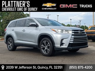 Used 2019 Toyota Highlander LE image 1