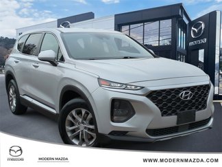 Used 2019 Hyundai Santa Fe SE image 1