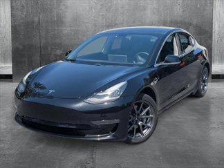 Used 2019 Tesla Model 3 Standard Range Plus image 1