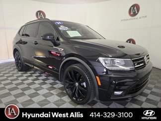 Used 2021 Volkswagen Tiguan SE R-Line image 1