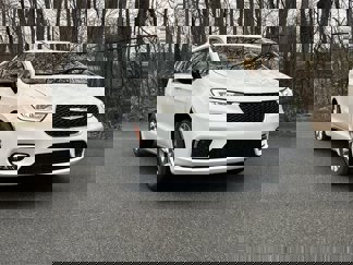 New 2025 Chrysler Pacifica Select image 1