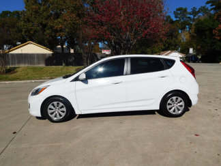 Used 2016 Hyundai Accent SE image 1