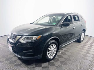 Used 2018 Nissan Rogue SV image 1