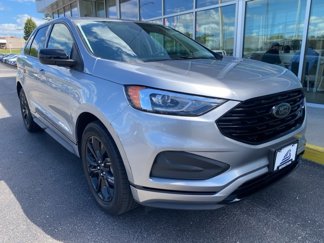 Used 2022 Ford Edge SE w/ Black Appearance Package image 1