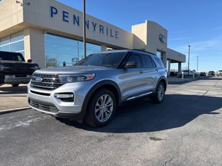 Certified 2021 Ford Explorer XLT w/ Equipment Group 202A image 1