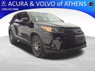 Used 2017 Toyota Highlander SE video 1