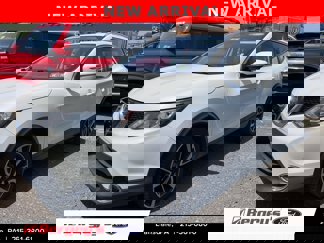 Used 2018 Nissan Rogue Sport SL w/ SL Premium Package image 1