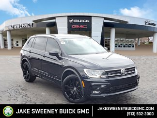 Used 2020 Volkswagen Tiguan SE R-Line image 1