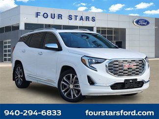 Used 2020 GMC Terrain Denali w/ Denali Premium Package image 1