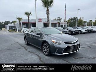 Used 2017 Toyota Avalon XLE Premium image 1