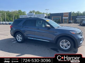 Used 2021 Ford Explorer XLT image 1