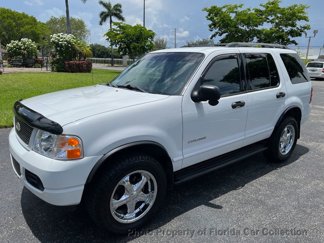Used 2004 Ford Explorer XLT image 1