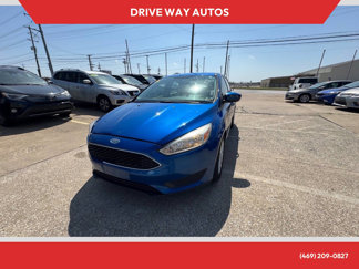 Used 2018 Ford Focus SE image 1