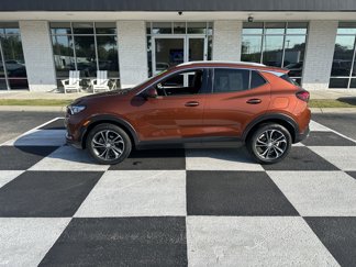 Used 2020 Buick Encore GX Essence w/ Advanced Technology Package image 1