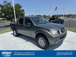 Used 2016 Nissan Frontier SV image 1