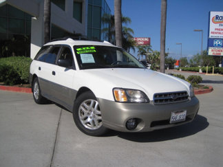 Used 2001 Subaru Outback Wagon image 1