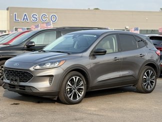 Used 2021 Ford Escape SE w/ SE Sport Appearance Package image 1
