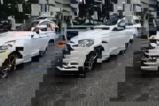 Used 2017 Ford Fusion SE w/ Equipment Group 201A image 1