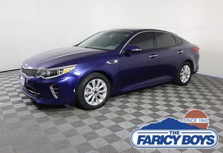 Used 2017 Kia Optima EX w/ Premium Package image 1