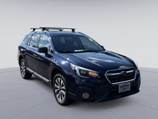 Used 2018 Subaru Outback 3.6R Touring w/ Popular Package #3 image 1