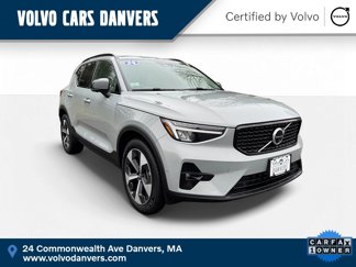 Certified 2024 Volvo XC40 B5 Plus w/ Protection Package Premier image 1
