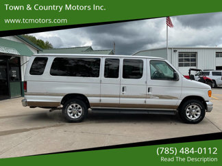 Used 2005 Ford E-350 and Econoline 350 XLT image 1