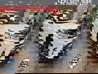 Used 2017 Toyota Highlander XLE image 1