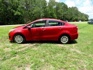 Used 2017 Kia Rio LX image 1