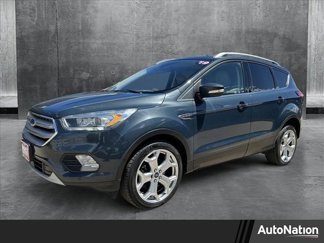Used 2019 Ford Escape Titanium image 1