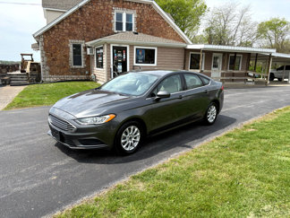 Used 2018 Ford Fusion S image 1