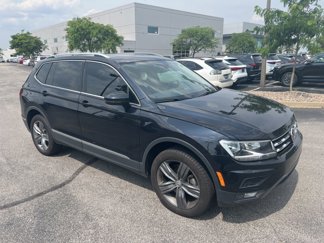 Used 2020 Volkswagen Tiguan SEL image 1