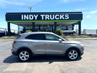 Used 2017 Lincoln MKC Premiere image 1