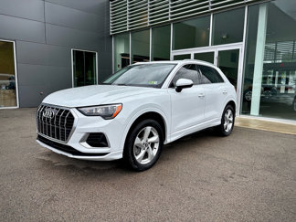 Used 2022 Audi Q3 2.0T Premium w/ Convenience Package image 1