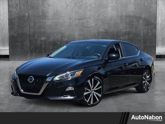 Used 2021 Nissan Altima 2.5 SR image 1